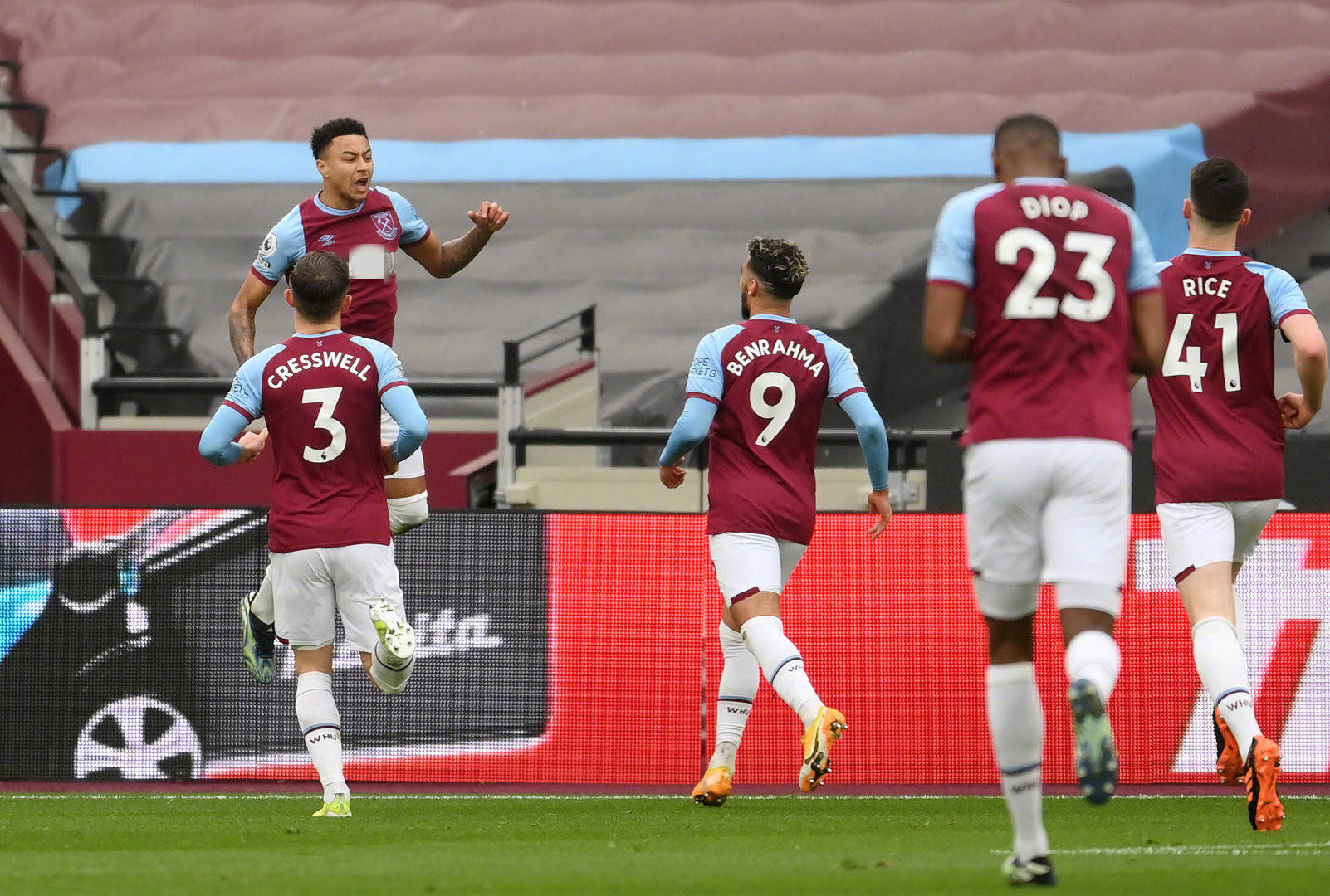 罗马诺：若阿德耶米离队，沙德仍是多特引援名单上排名靠前的选择.