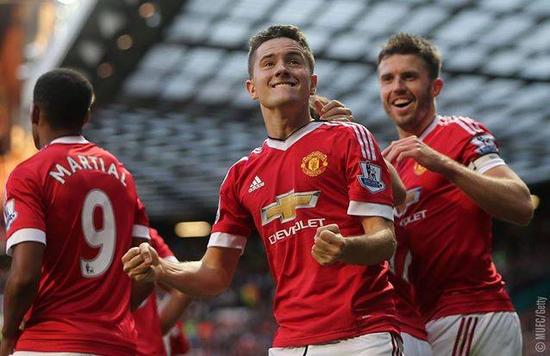 因此退缩 因此退缩